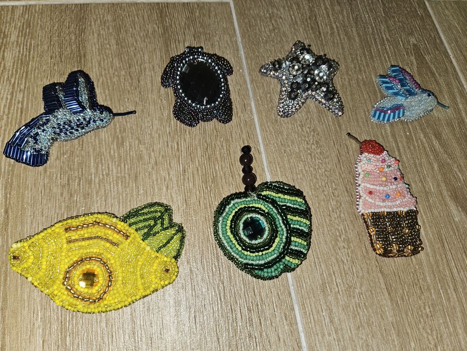 Продам брошки ручной работы