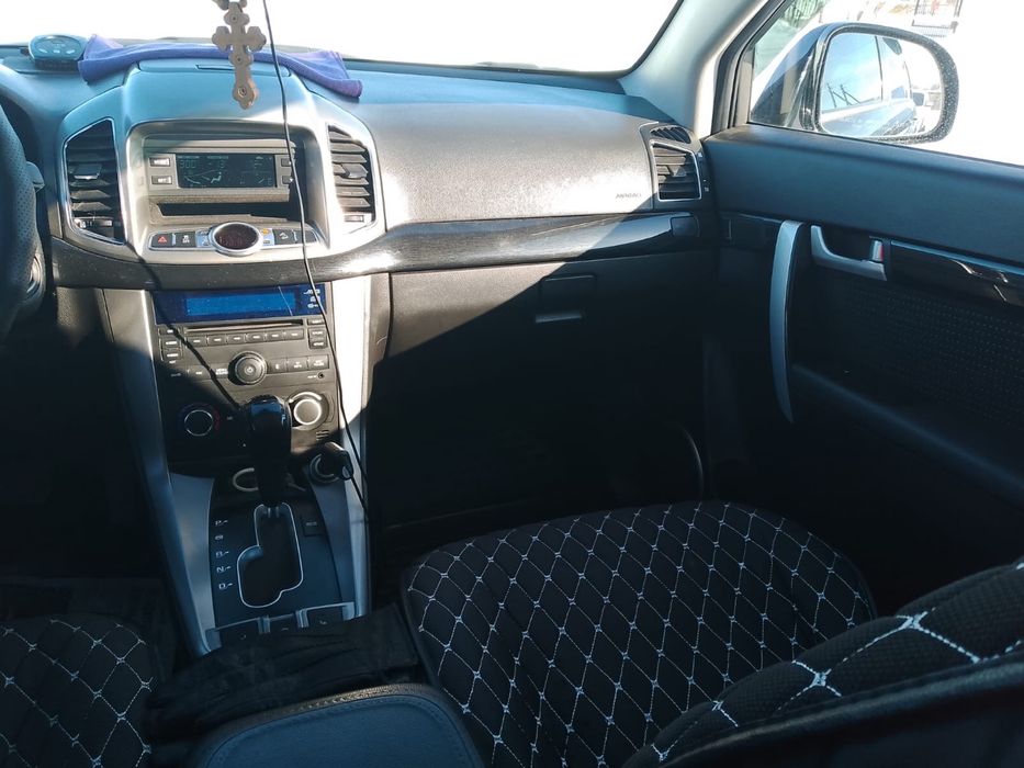 Продам автомобиль Chevrolet Captiva