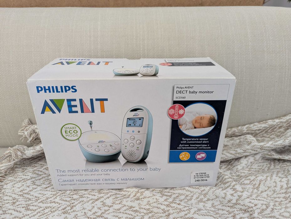 Бебефон Philips Avent DECT SCD560