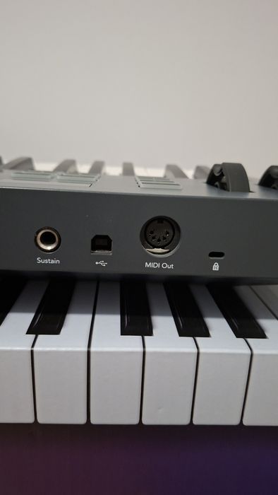 Claviatura Midi, FLKey37 Novation