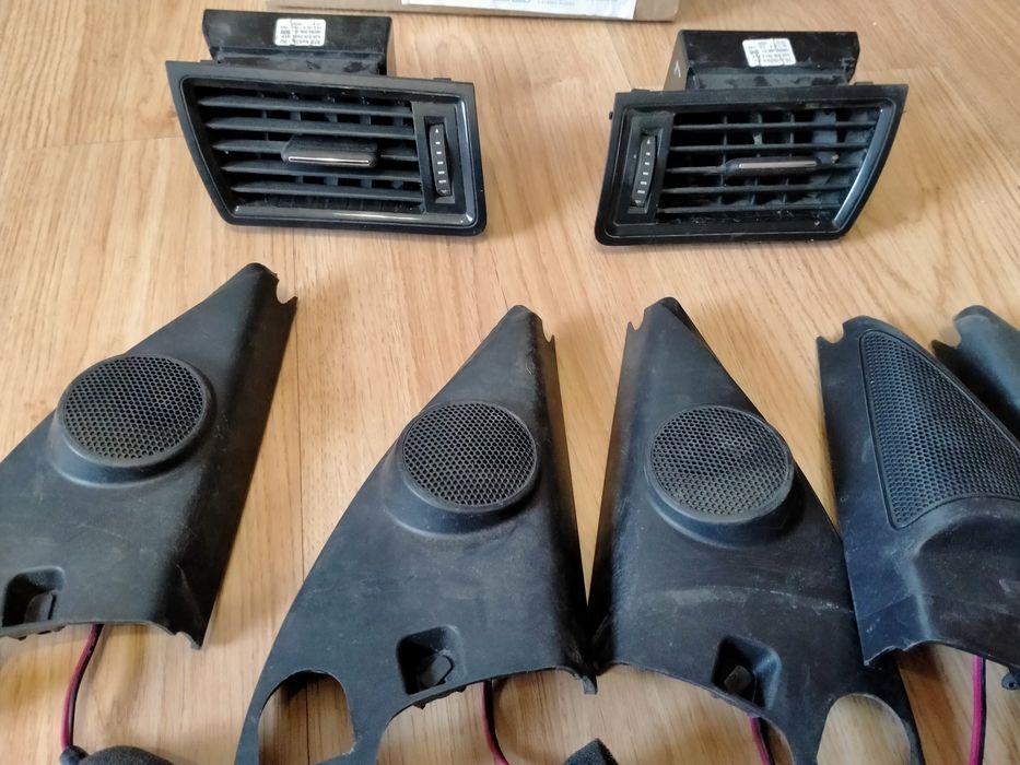 Запчасти по салону Рапид