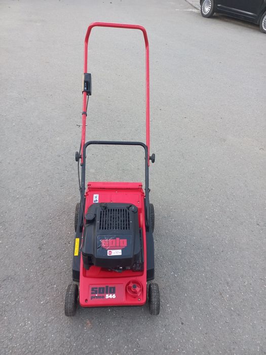 Masina tuns iarba   SOLO