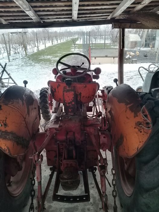 Vând teactor,funcțional