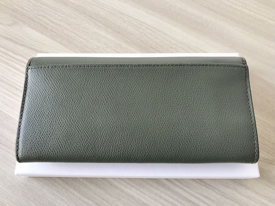 FURLA. Коледна оферта до 25/12/2025