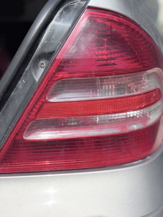 Фары задние Мерседес C-класс W203