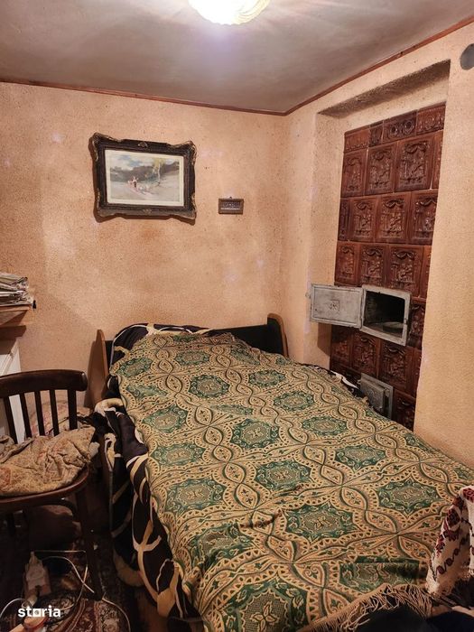 Casa cu 3 camere in cartier CFR
