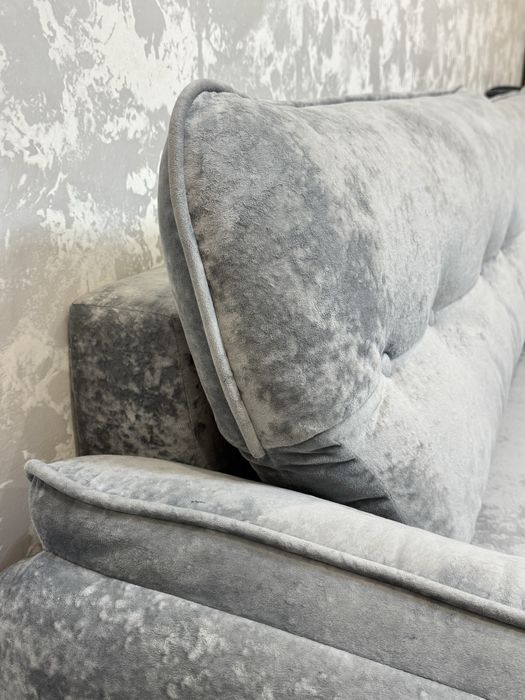 Диван продам срочно