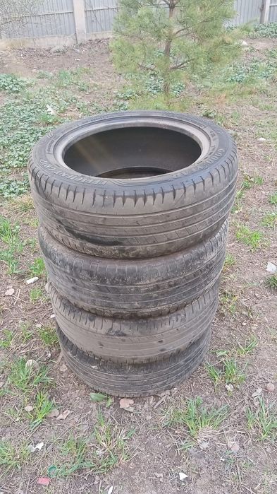 Шины 17 продам хорошие