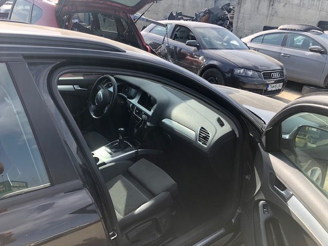 Dezmembrez Piese  Audi A4 B8 2.0