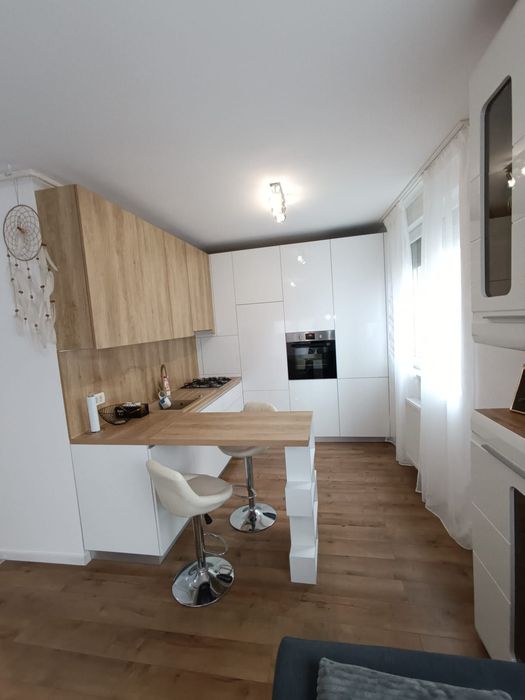 Apartament 2 camere complet mobilat, Ared, Oradea – 450 €/lună, cu parcare