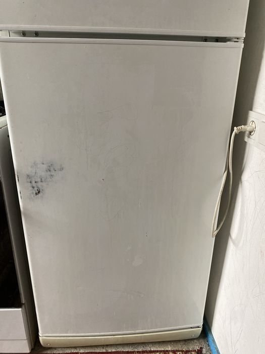 Холодильник продам