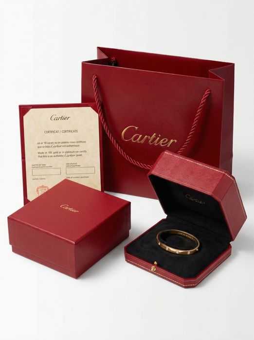 Комплектация бутика PANDORA