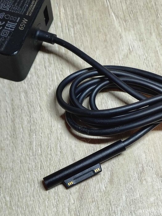 Încărcător surface