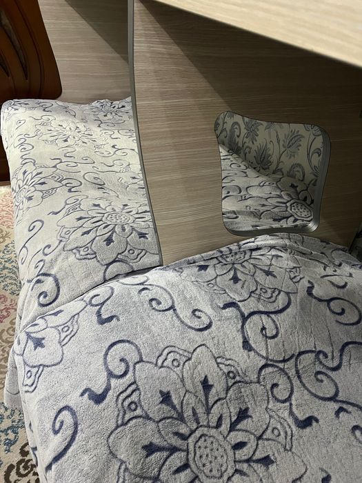 Две Двухъярусные кровати