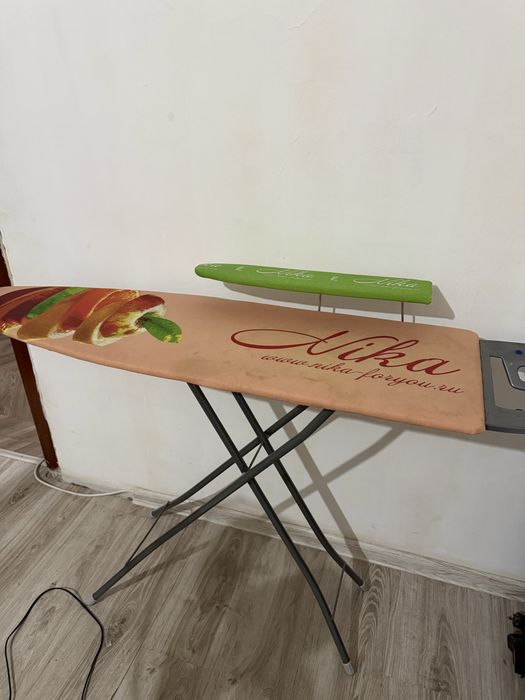 Гладильный стол, б/у