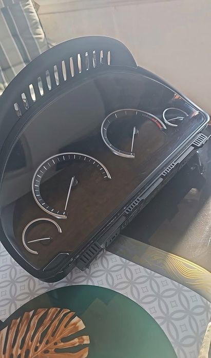 Ceasuri Bmw f10/ f01 UK