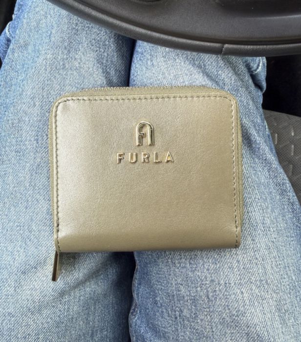 Малко портмоне Furla