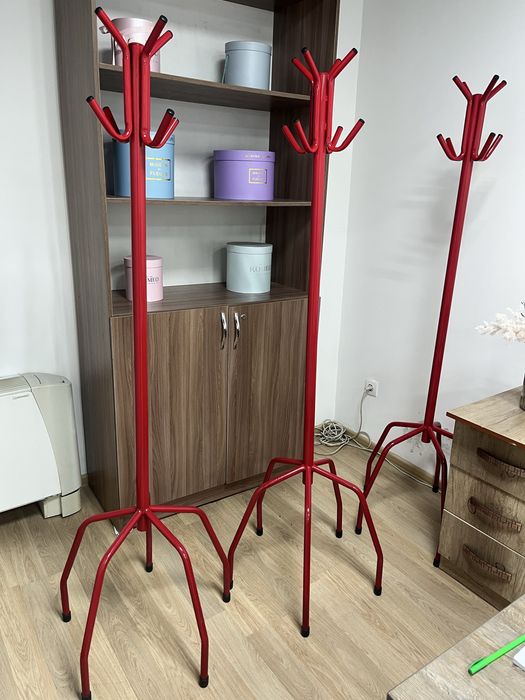 Вешалки для одежды