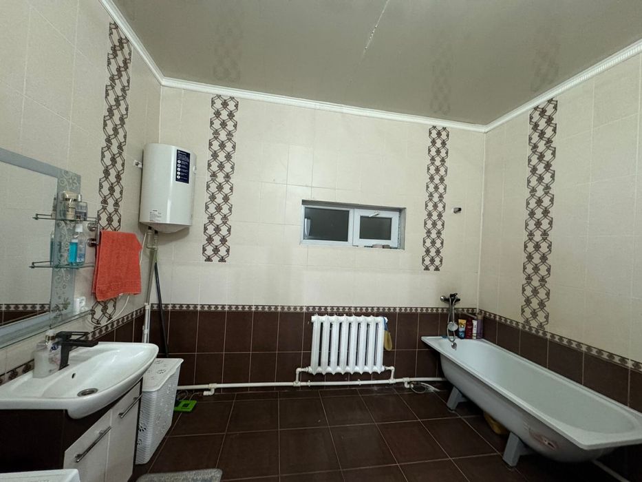 Самал 5 кварталдан үй сатылады