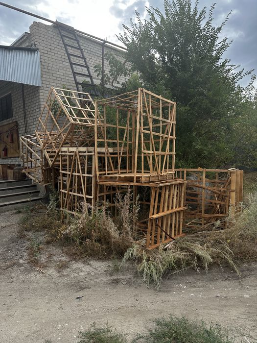 Дрова палет поддон
