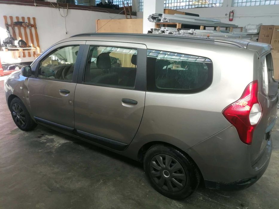 DACIA Lodgy 2014 — imagine 4