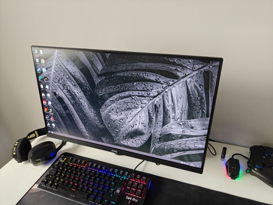 Монитор 24", 180 Гц.