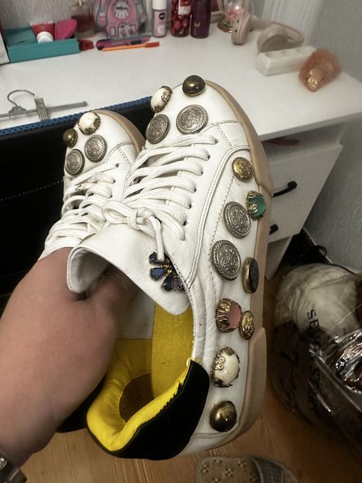 Кожанная кроссовка на девочку и на мальчика