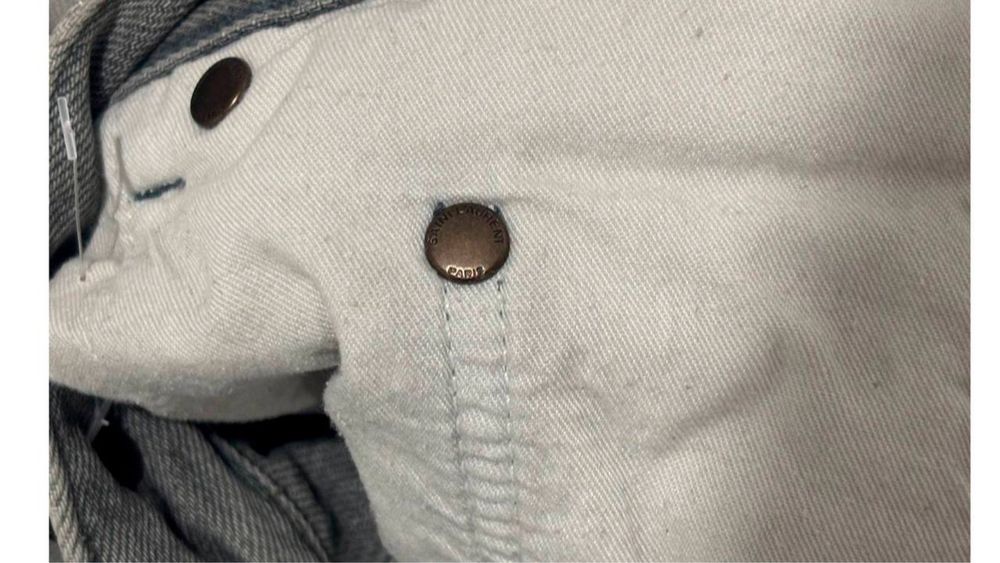 Джинсы Saint Laurent