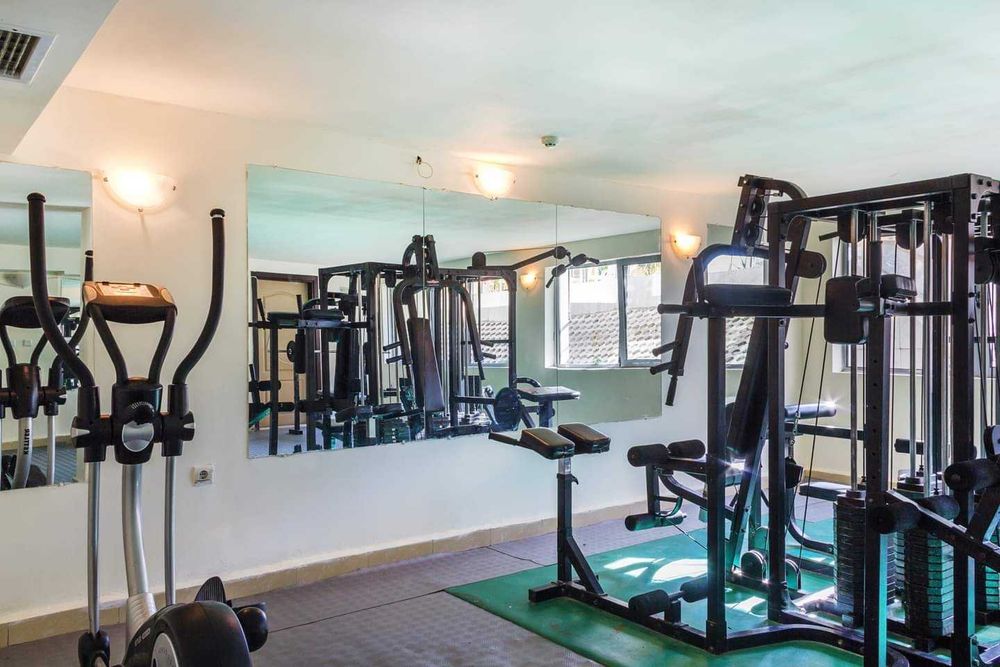 Продава се Хотел в к.к. Слънчев бряг - 2796 кв.м за 602 €/кв.м - Снимка #22