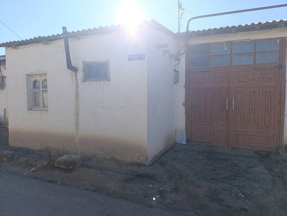 Nukus qalasi 25 mkr 4 xanali 3 sotik jer jay satiladi