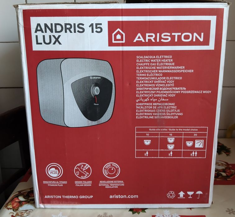 Boiler electric Ariston Andris Lux 15 litri + accesoriii