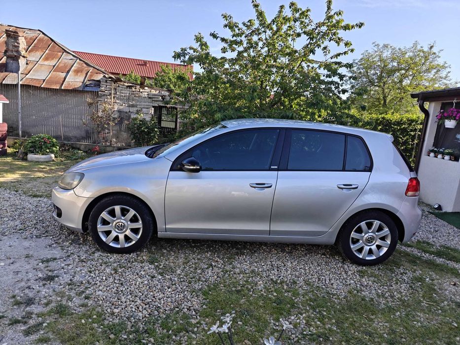 VOLKSWAGEN Golf 2011 — imagine 4
