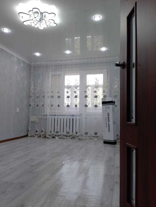 Продам 2 ком во 2 мкрн