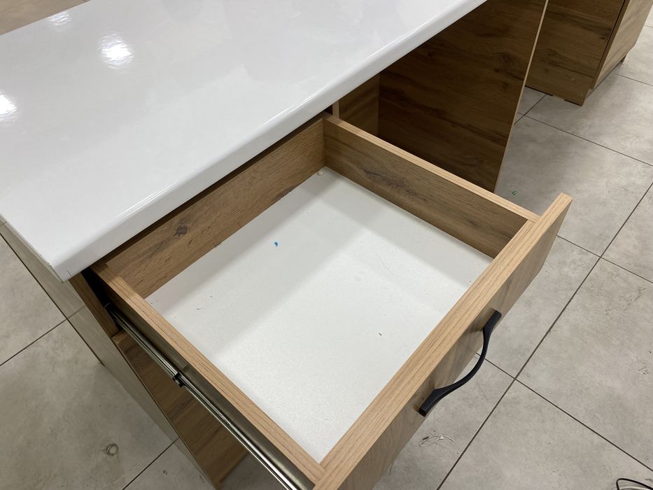 Ресепнш для кассовой зоны