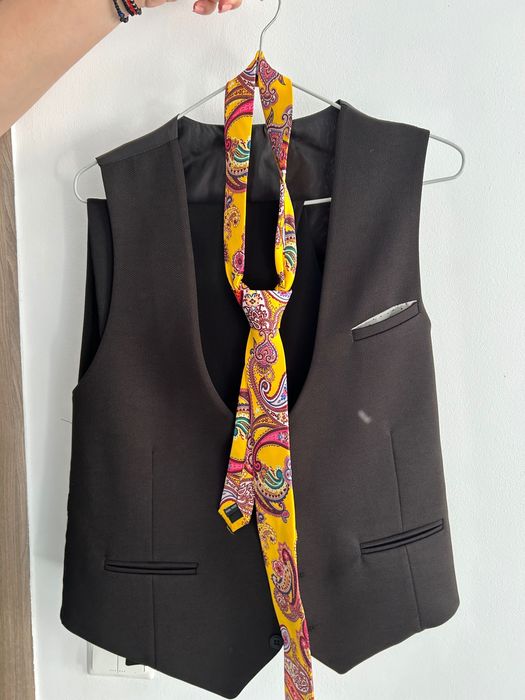 Costum pentru nunta