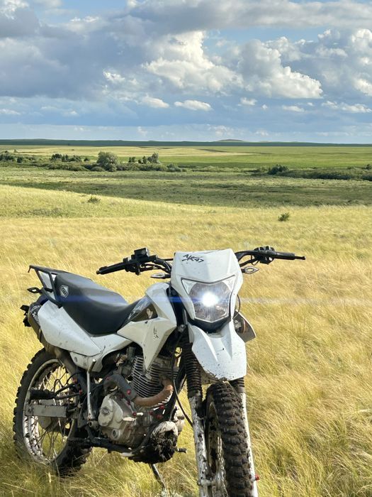 Продам мотоцикл эндуро