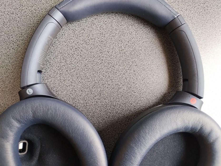 Casti audio bluetooth Sony WH-1000XM4