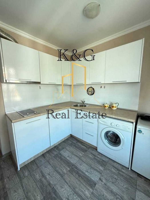 Продава се Двустаен апартамент в Свети Влас - 75 кв.м за 565 €/кв.м - Снимка #2