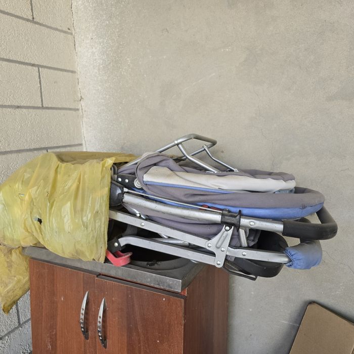 Продам коляску велсипед сидушку детский