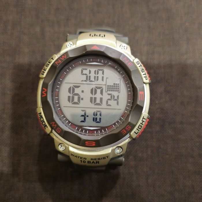 Ceas sport Q&Q barbati