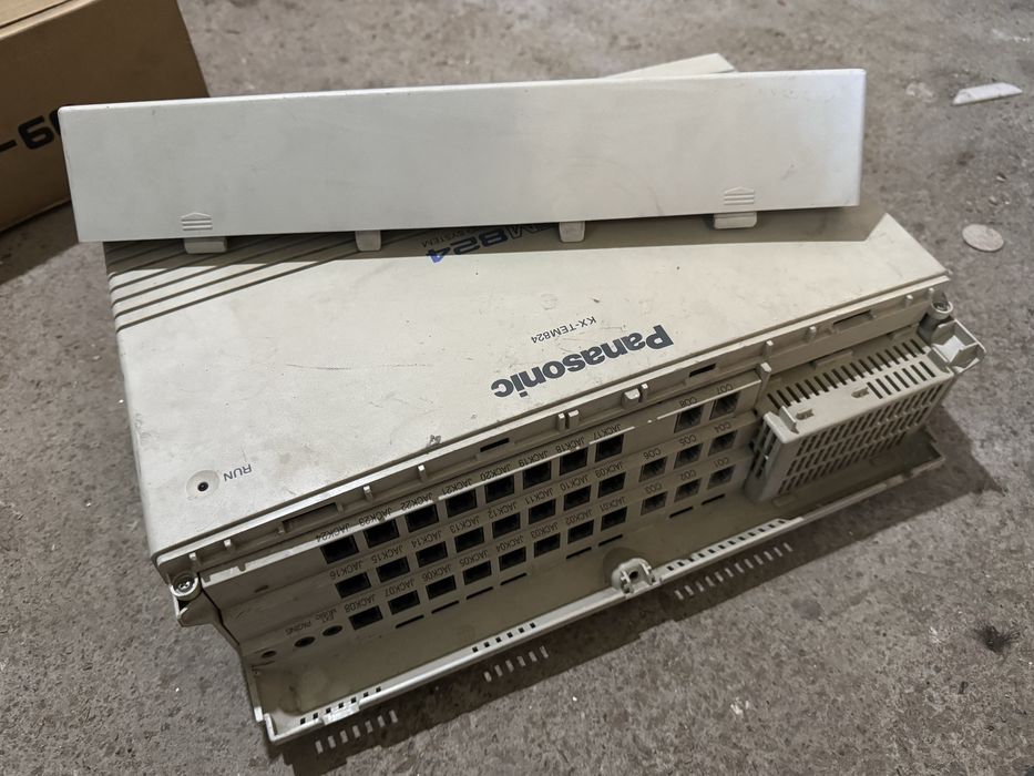 Офисная мини-АТС Panasonic KX-TEM824