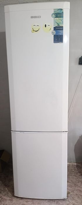 Продам холодильник