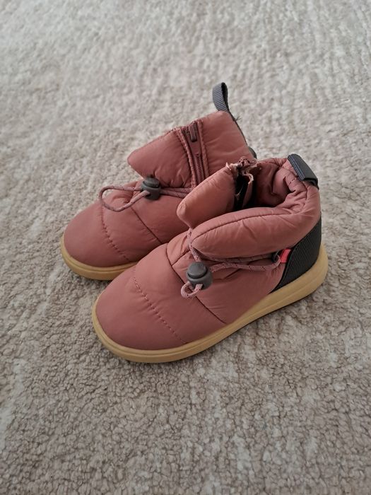 Ghete Zara, marimea 23