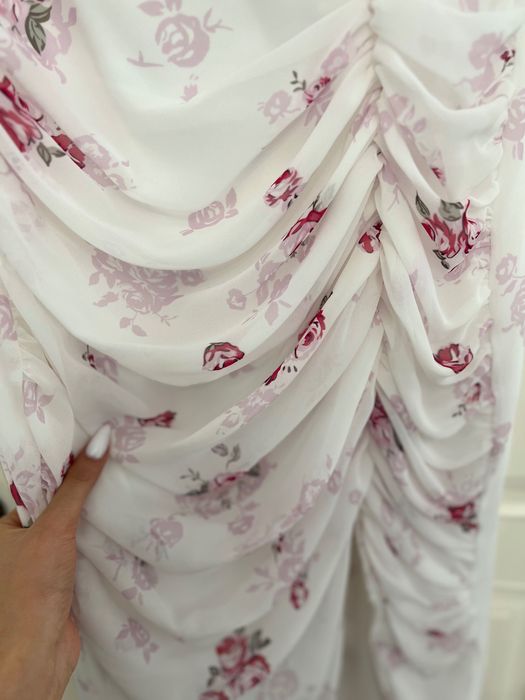 Летнее цветочное платье