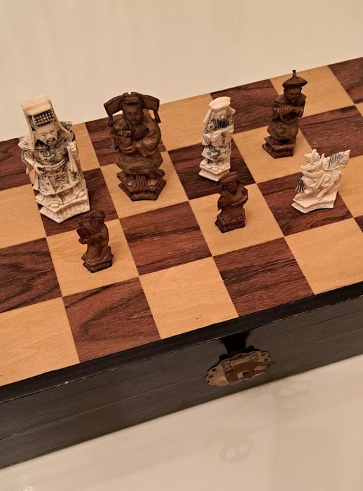 Шахматы коллекционные.