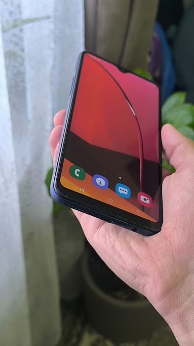 Продам Samsung A20S