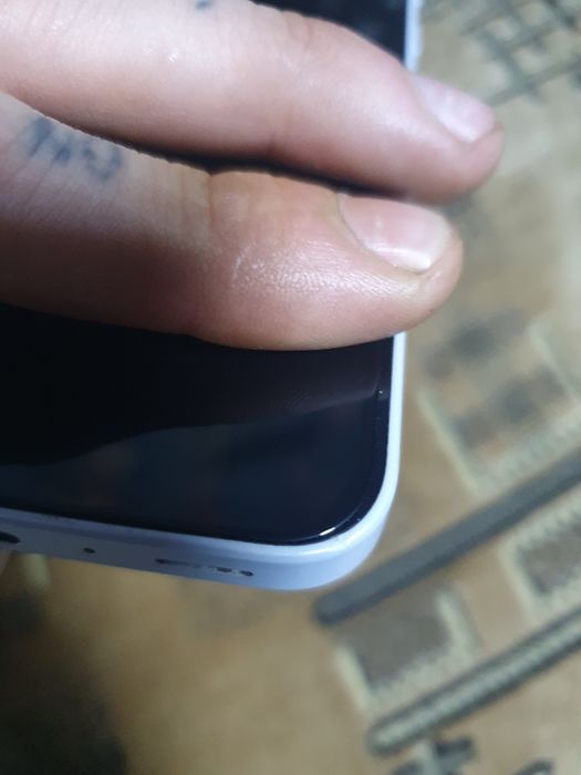 Самсунг А35  в отличном состоянии