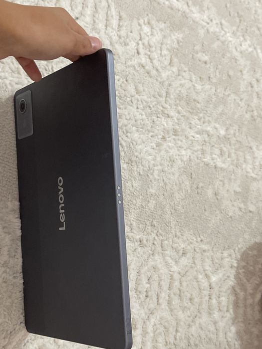 Планшет Lenovo для работы и игр