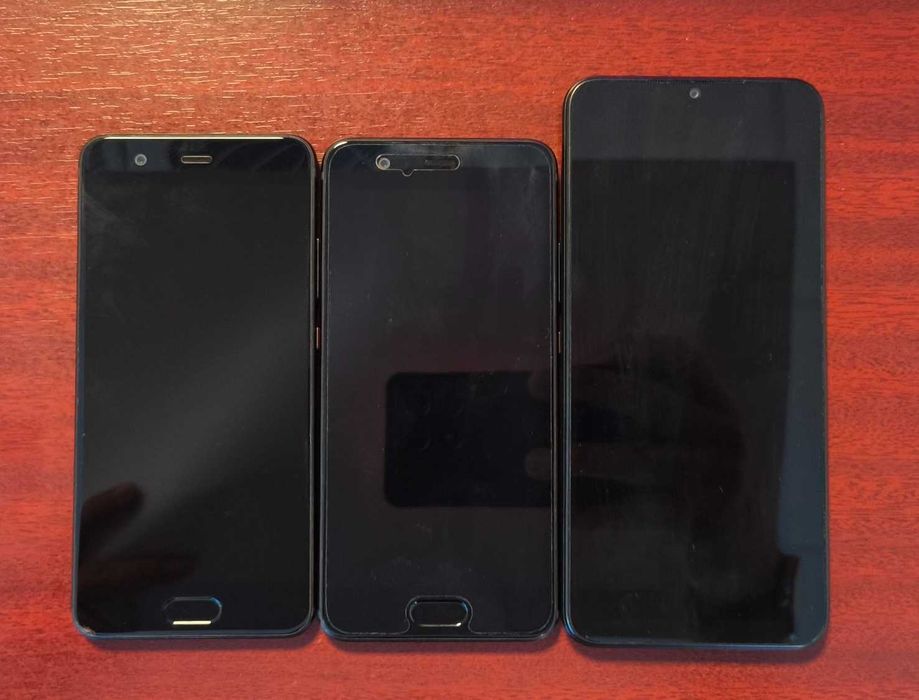 Lot 3 telefoane, 2 x Huawei P10 și un Redmi A2