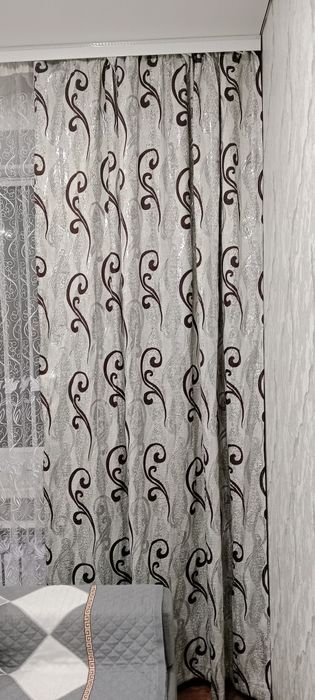 Продам штор красивый